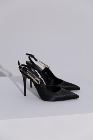 Brooch Aksesuar Detaylı İnce Topuk 10 Cm Siyah Saten Stiletto