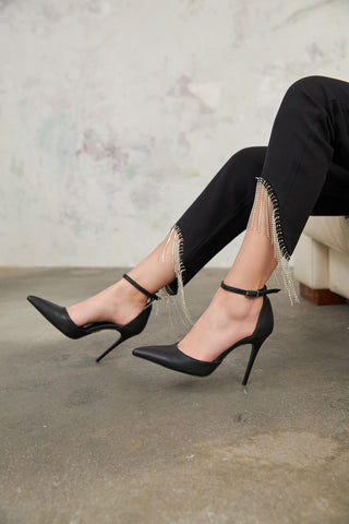 Felicity Bilekten Bantlı İnce Topuk 10 Cm Siyah Mat Stiletto