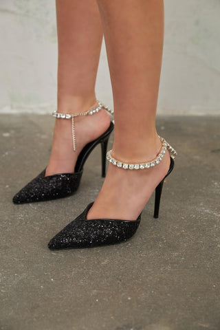 Flamboyant Taşlı Zincirli İnce Topuk 10 Cm Siyah Cam Kırığı Stiletto