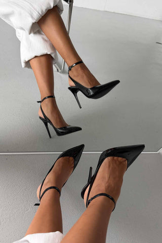 Gina Bilekten Bantlı İnce Topuk 10 Cm Siyah Rugan Stiletto