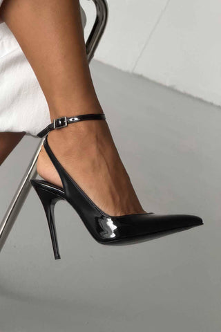 Gina Bilekten Bantlı İnce Topuk 10 Cm Siyah Rugan Stiletto