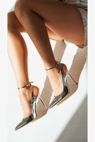 Gina Bilekten Bantlı İnce Topuk 10 Cm Gümüş Stiletto