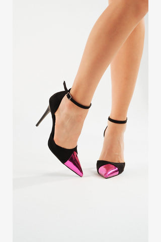 Akari Bilekten Bantlı İnce Topuk 10 Cm Fuşya Detaylı Siyah Süet Stiletto
