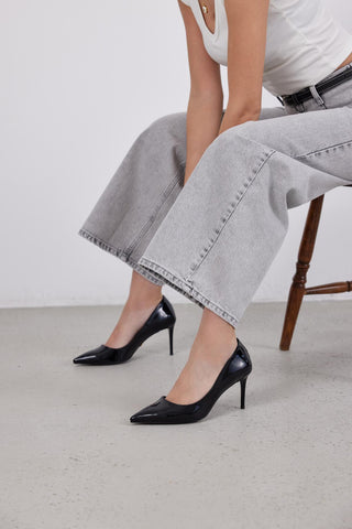 Urbane İnce Topuk 8 Cm Siyah Rugan Stiletto