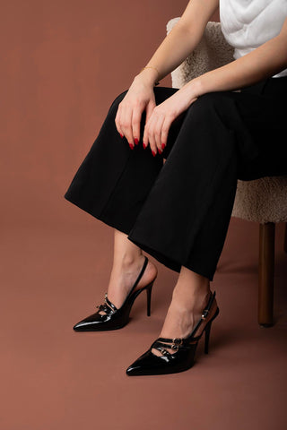Ciza Üç Bantlı Toka Detaylı İnce Topuk 10 Cm Siyah Rugan Stiletto
