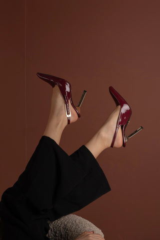 Jade Toka Detaylı İnce Topuk 10 Cm Cherry Stiletto