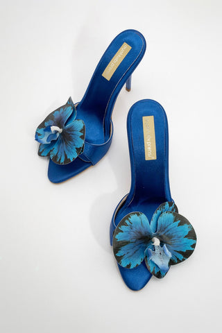 Lily Çiçek Detaylı İnce Topuk 10 Cm Saks Saten Terlik
