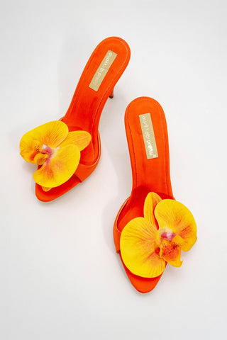 Lily Çiçek Detaylı İnce Topuk 10 Cm Turuncu Saten Terlik