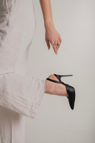 Zuri İnce Topuk 10 Cm Siyah Mat Stiletto