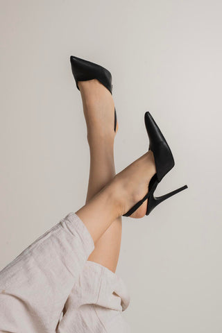 Zuri İnce Topuk 10 Cm Siyah Mat Stiletto