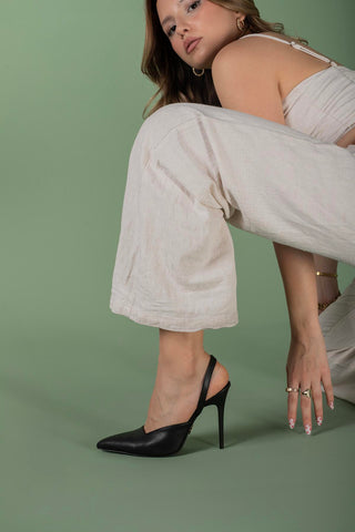 Zuri İnce Topuk 10 Cm Siyah Mat Stiletto