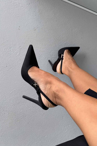 Waft Toka Detaylı İnce Topuk 12 Cm Siyah Mat Saten Stiletto