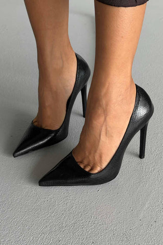 Fia İnce Topuk 12 Cm Siyah Yılan Desenli Stiletto