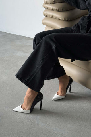 Mika İnce Topuk 12 Cm Beyaz Siyah Stiletto