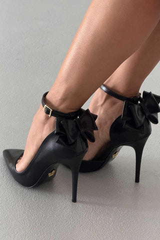 Damia Bilekten Bantlı Papyon Detaylı İnce Topuk 10 Cm Siyah Mat Stiletto