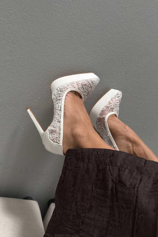 Riet İnce Topuk 13 Cm Beyaz Dantelli Platform