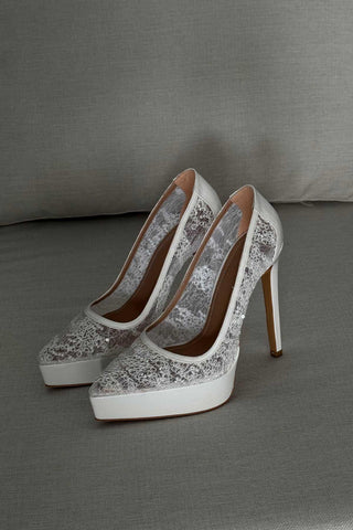 Riet İnce Topuk 13 Cm Beyaz Dantelli Platform