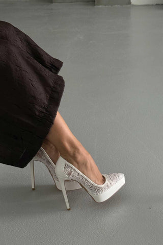 Riet İnce Topuk 13 Cm Beyaz Dantelli Platform