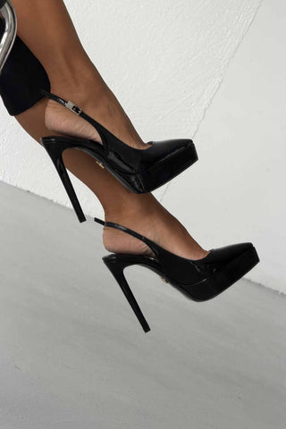 Dovie Taşlı Toka Detaylı İnce Topuk 13 Cm Siyah Rugan Platform