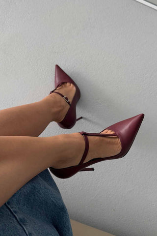 Wren Taşlı Toka Detaylı İnce Topuk 12 Cm Bordo Mat Stiletto