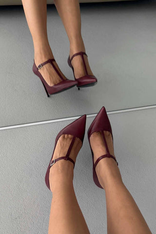 Wren Taşlı Toka Detaylı İnce Topuk 12 Cm Bordo Mat Stiletto