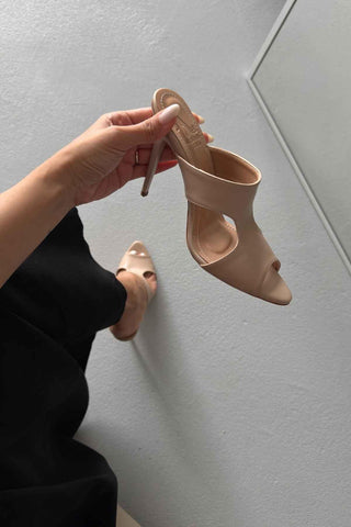 Trey İnce Topuk 10 Cm Ten Mat Terlik