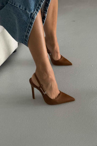 Waft Toka Detaylı İnce Topuk 12 Cm Taba Mat Stiletto