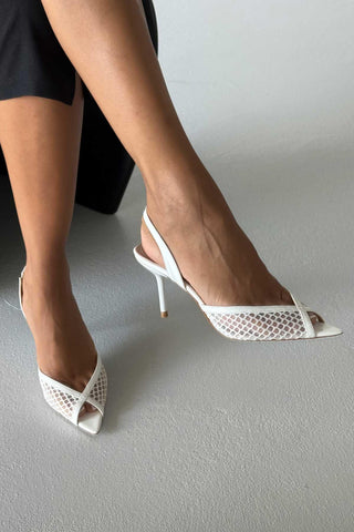 Nina File Detaylı İnce Topuk 8 Cm Beyaz File Stiletto