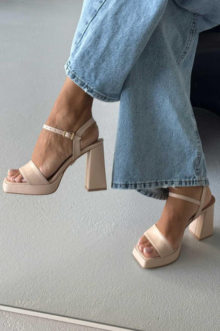 Cora Kalın Topuk 11 Cm Ten Mat Platform