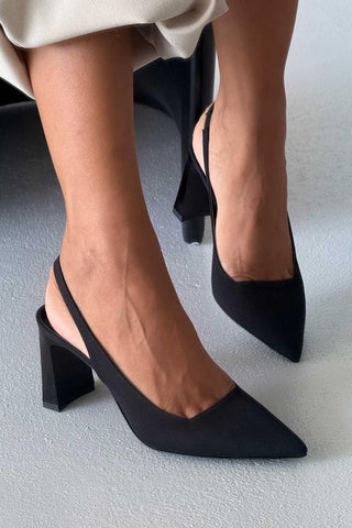 Jude Kalın Topuk 8 Cm Siyah Mat Saten Stiletto