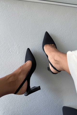 Jude Kalın Topuk 8 Cm Siyah Mat Saten Stiletto