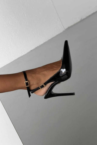 Zion Toka Detaylı İnce Topuk 12 Cm Siyah Rugan Stiletto