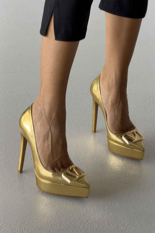 Gunhild Toka Detaylı İnce Topuk 13 Cm Gold Platform