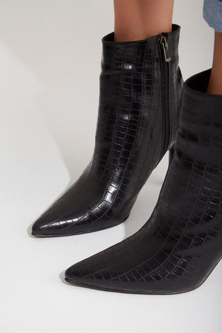 Darker İnce Topuk 8 Cm Siyah Kroko Bot
