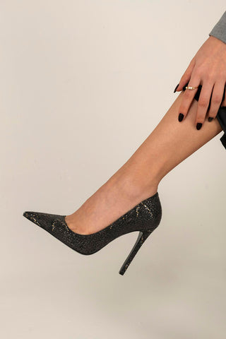 Fia İnce Topuk 12 Cm Siyah Gold Yılan Desenli Stiletto