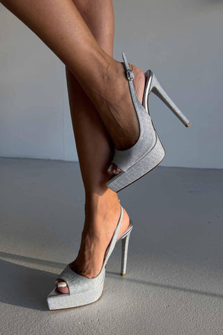 Alyce Simli Taban İnce Topuk 13 Cm Gümüş Simli Platform