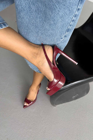 Heimdall Toka Detaylı İnce Topuk 13 Cm Bordo Rugan Platform