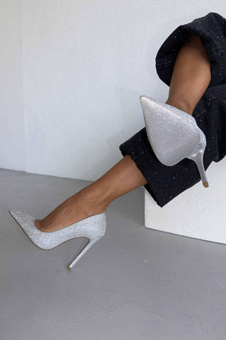 Woods Simli Taban İnce Topuk 12 Cm Gümüş Simli Stiletto