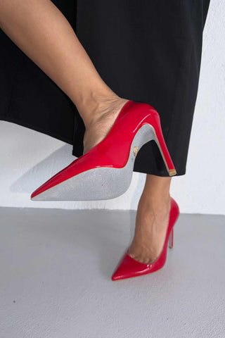 Daria Simli Taban İnce Topuk 12 Cm Kırmızı Rugan Stiletto