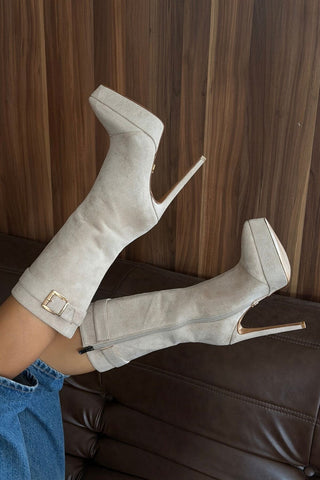 Clifford Toka Detaylı İnce Topuk 13 Cm Ten Süet Platform