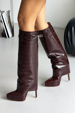 Roger Giydirmeli İnce Topuk 13 Cm Bordo Kroko Platform Kadın Çizme
