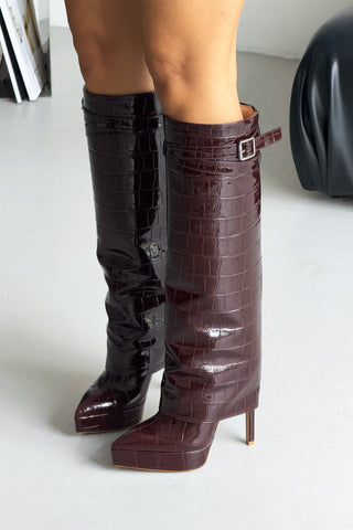 Roger Giydirmeli İnce Topuk 13 Cm Bordo Kroko Platform Kadın Çizme