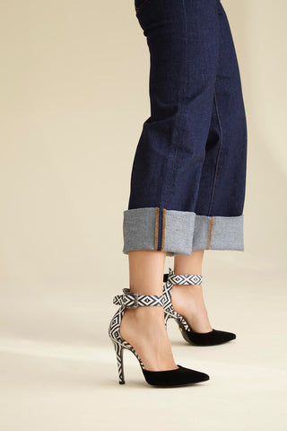 153 02 Walk İnce Topuk 10 Cm Siyah Stiletto