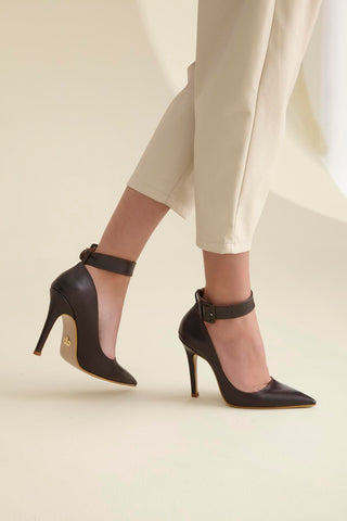 Obsidian Bilekten Bantlı İnce Topuk 10 Cm Kahverengi Mat Stiletto