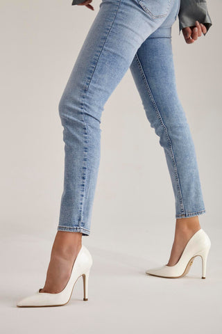 Sensual İnce Topuk 10 Cm Beyaz Rugan Stiletto