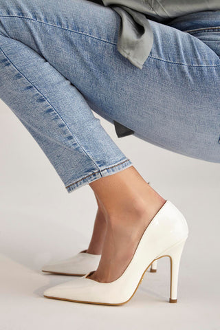 Sensual İnce Topuk 10 Cm Beyaz Rugan Stiletto