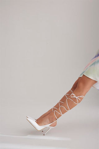 Pelagia Bilekten Bağcıklı İnce Topuk 10 Cm Beyaz Mat Stiletto