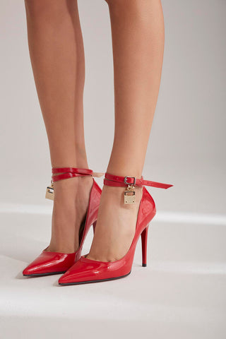 Zemes Toka Detaylı İnce Topuk 10 Cm Kırmızı Rugan Stiletto