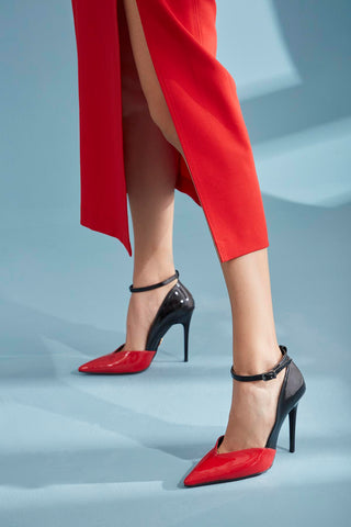 Bernice Bilekten Bantlı İnce Topuk 10 Cm Siyah Kırmızı Stiletto