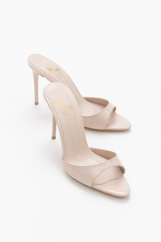 Roux İnce Topuk 10 Cm Nude Rugan Terlik